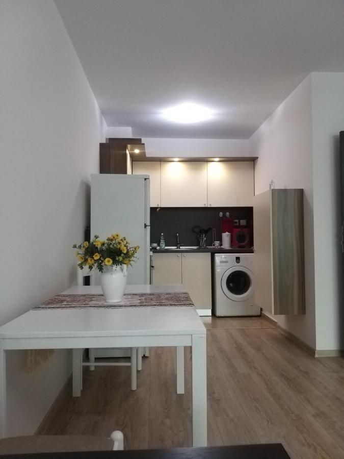 Sandanski Apartments Top Center Екстер'єр фото